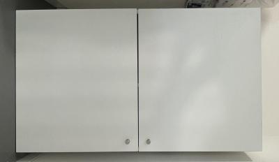 Meuble de rangement placard