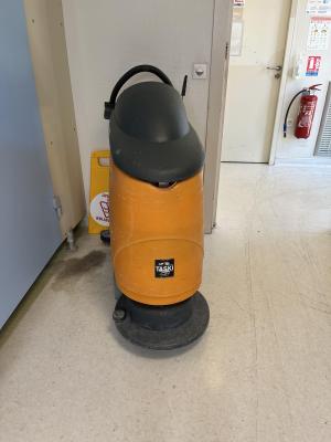Auto laveuse professionnelle